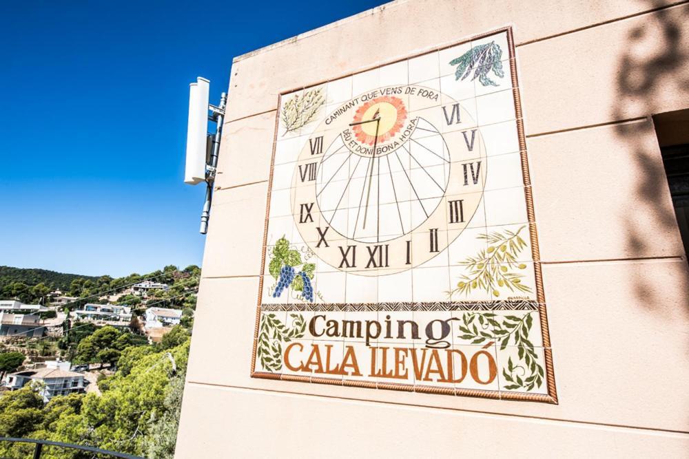 Camping Sunissim Cala Llevado 4* By Locatour Tossa de Mar Exterior photo