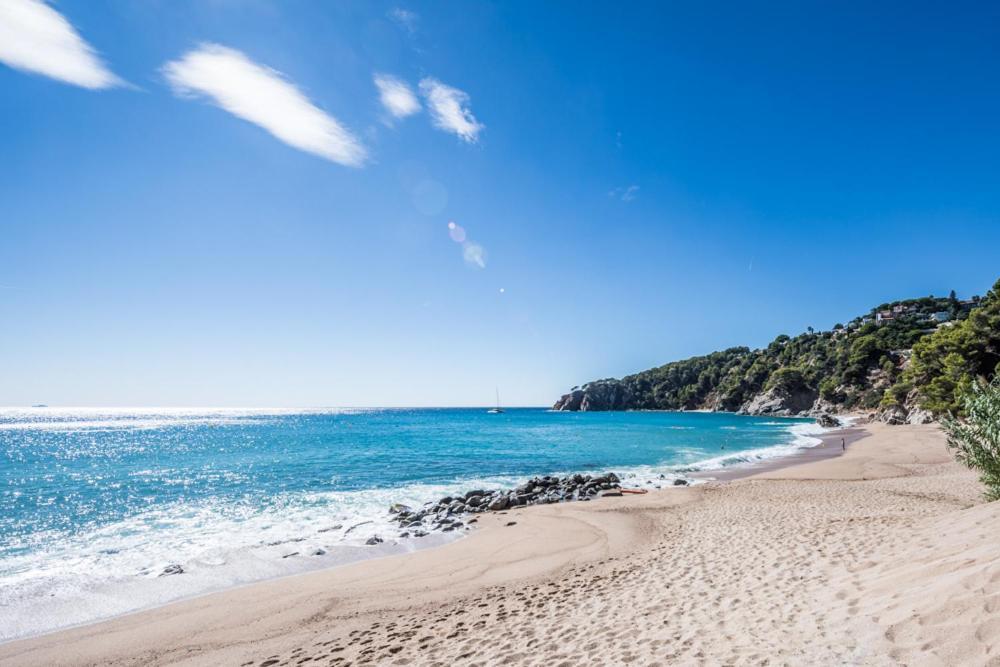 Camping Sunissim Cala Llevado 4* By Locatour Tossa de Mar Exterior photo